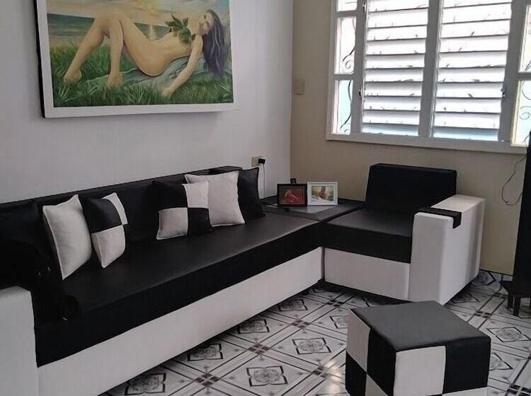 پانسیون Hostal Belkis