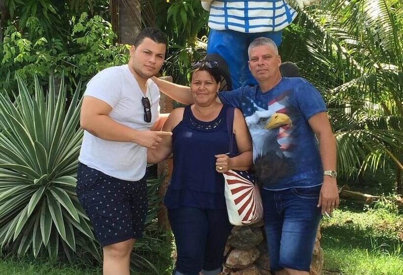 پانسیون Hostal Belkis