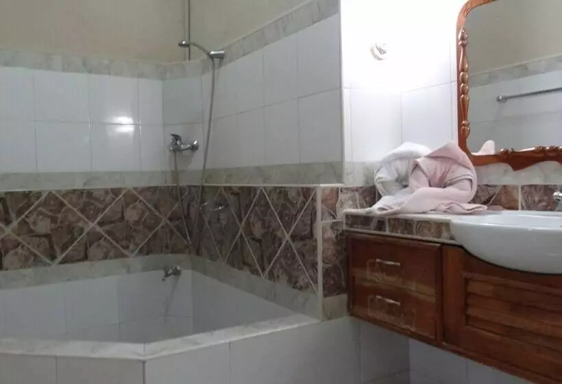 ペンション Hostal La Paloma