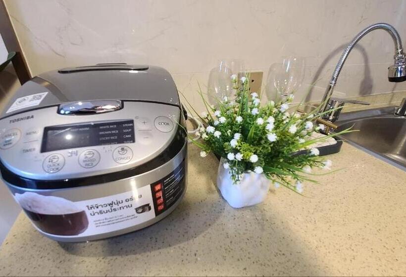 A New And Luxurious Vientiane Suite Apartment