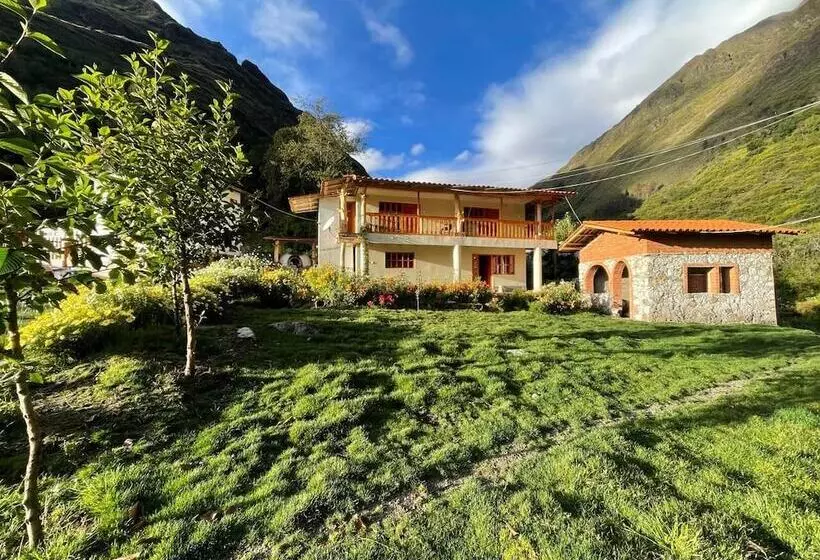 Albergue Casa De Piedra   Vaquería