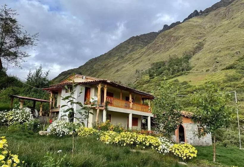 Albergue Casa De Piedra   Vaquería