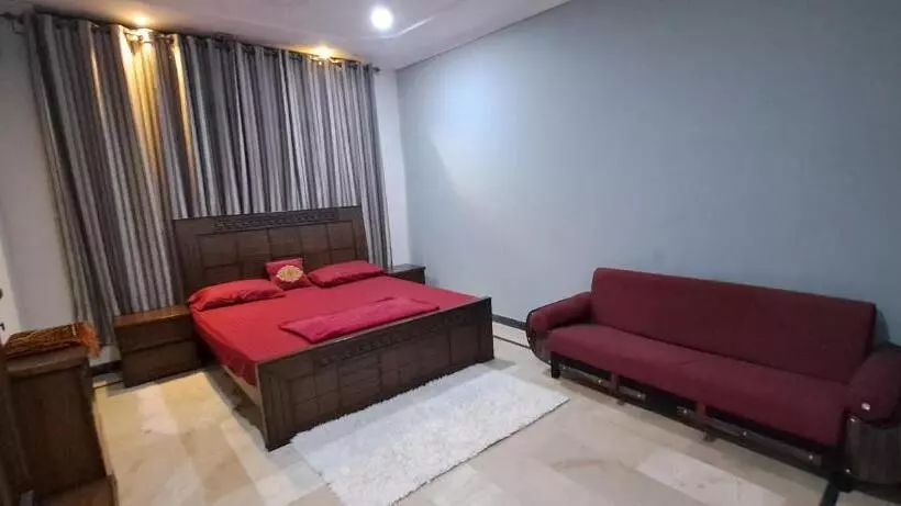 تختخواب و صبحانه 430 Homestead