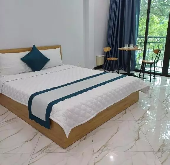 تختخواب و صبحانه Hoa Ban Hà Nội