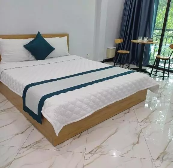 تختخواب و صبحانه Hoa Ban Hà Nội