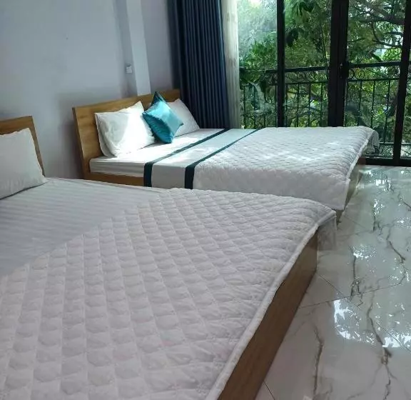 تختخواب و صبحانه Hoa Ban Hà Nội