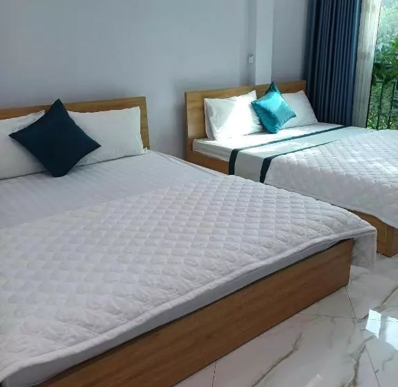 تختخواب و صبحانه Hoa Ban Hà Nội