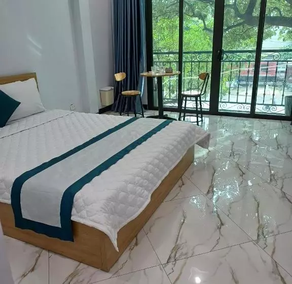 تختخواب و صبحانه Hoa Ban Hà Nội