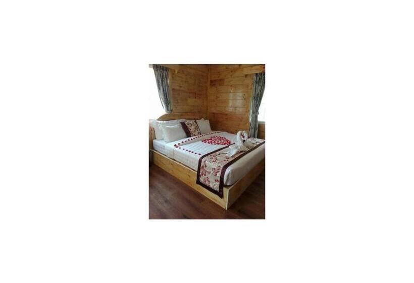 هتل Golden Princess