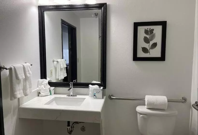 ホテル Harmony Inn & Suites