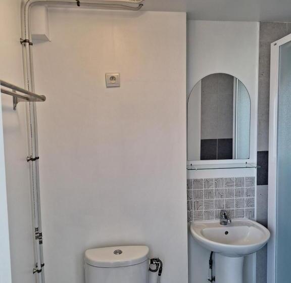 Отель Le Goûvern Ail