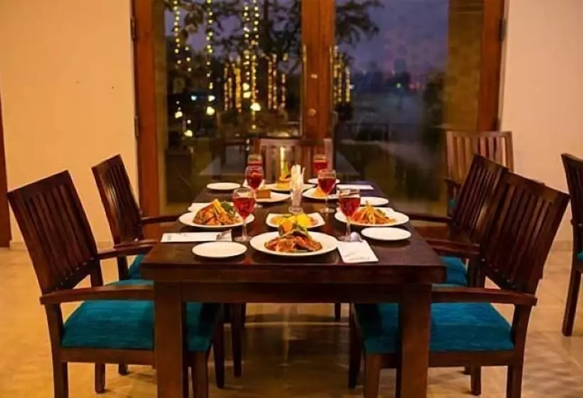 ホテル Rest House Kesbewa