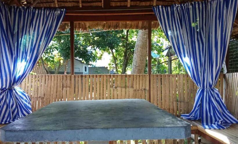 Hotel Roundhouse Sipalay