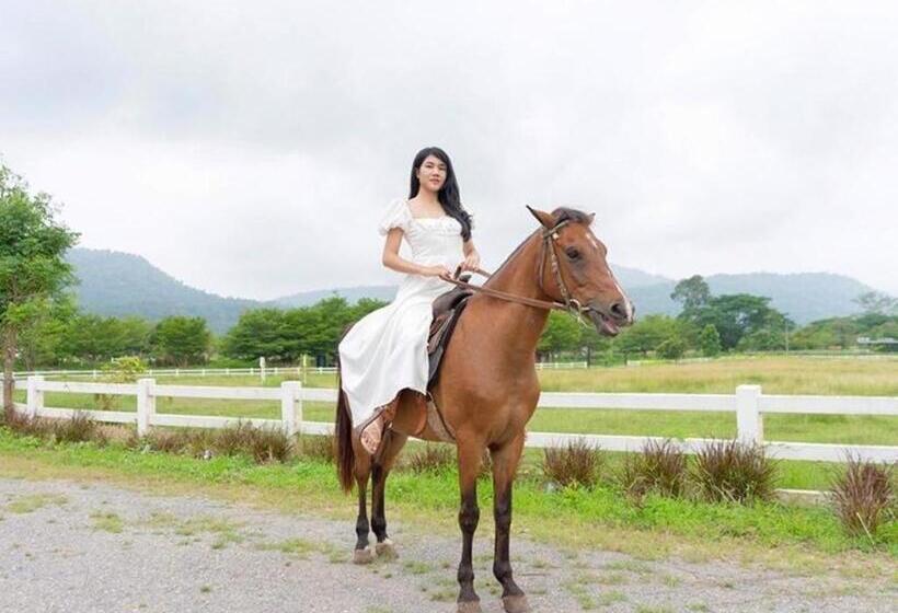 בית מלון כפרי The Verona At Tub Lan