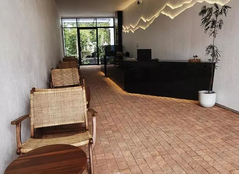 Hotelli Tree Space Living