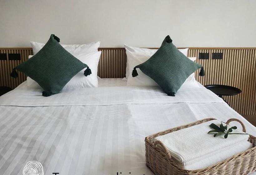 Szálloda Tree Space Living