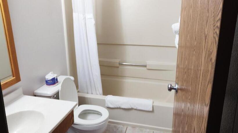 Magnuson Hotel Ironwood