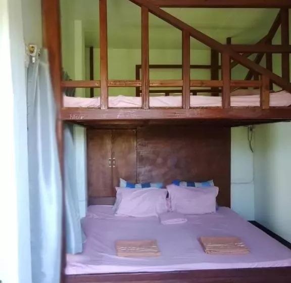 Mischa S Hostel