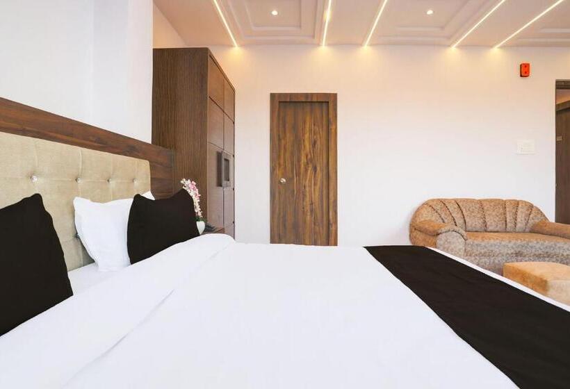 Oyo Hotel Lords Valley