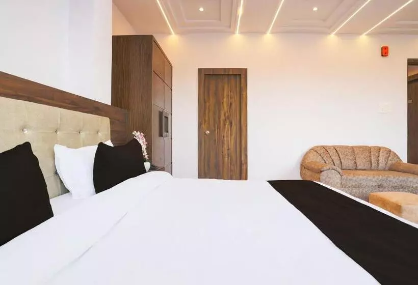 Oyo Hotel Lords Valley