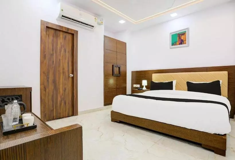 Oyo Hotel Lords Valley