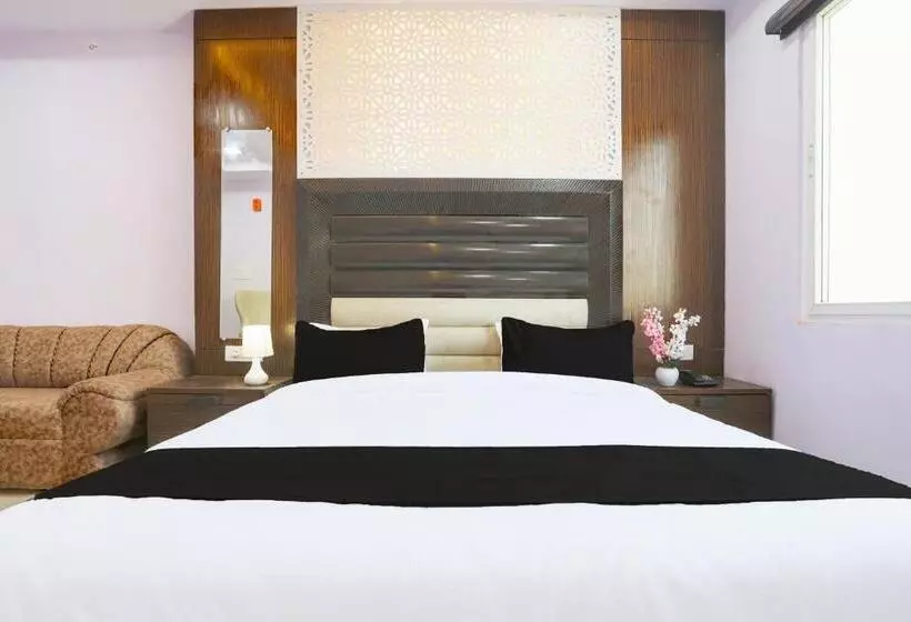 Oyo Hotel Lords Valley