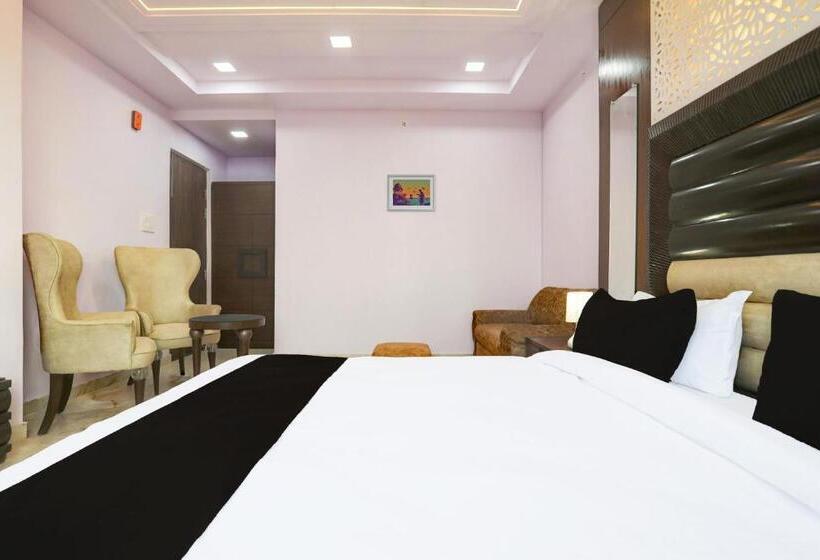 Oyo Hotel Lords Valley