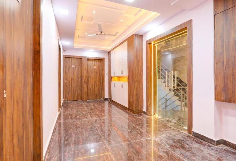 Oyo Hotel Lords Valley