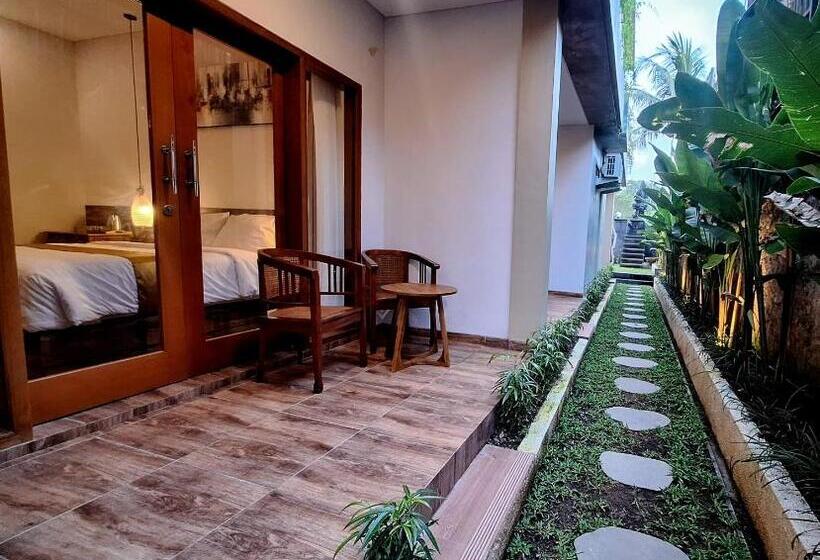 بنسيون Graha Shanti Guest House