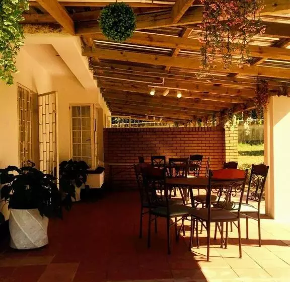 پانسیون Rehoboth Ezulwini Suites