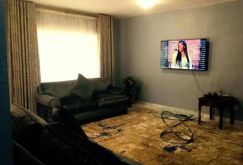 پانسیون Rehoboth Ezulwini Suites