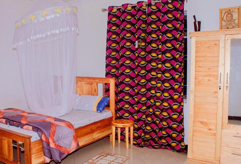 Tarangwe Homestay & Hostels