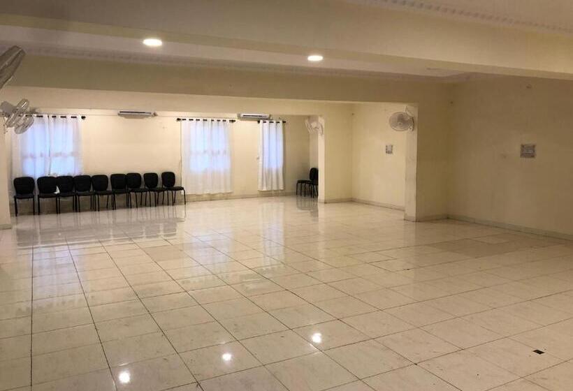 Wishotel Xpress 7 Eleven