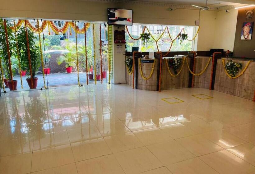 Wishotel Xpress 7 Eleven