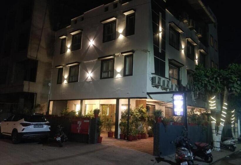 Wishotel Xpress 7 Eleven