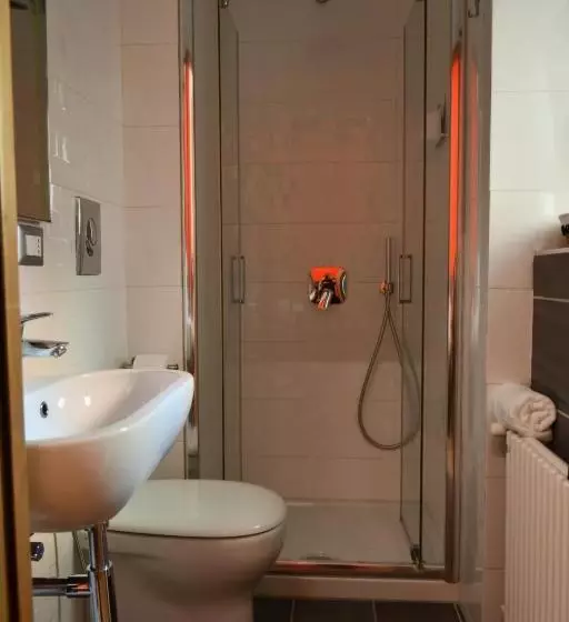 تختخواب و صبحانه Antico Palazzo