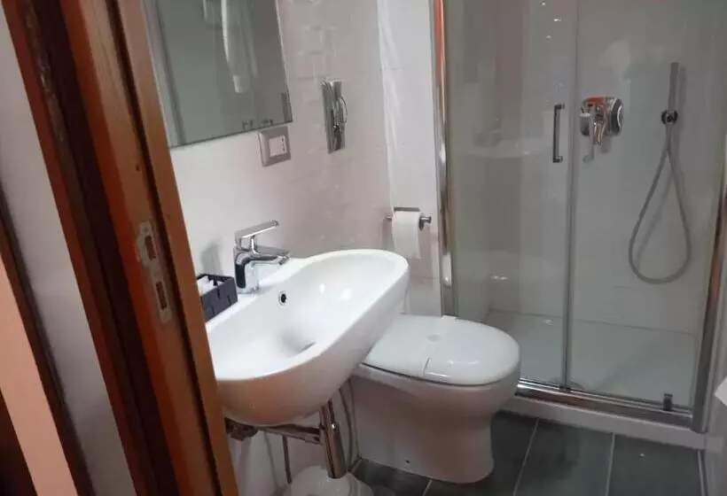 تختخواب و صبحانه Antico Palazzo