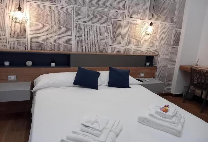 تختخواب و صبحانه Antico Palazzo