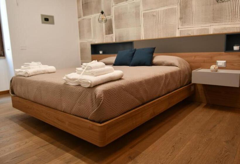 تختخواب و صبحانه Antico Palazzo