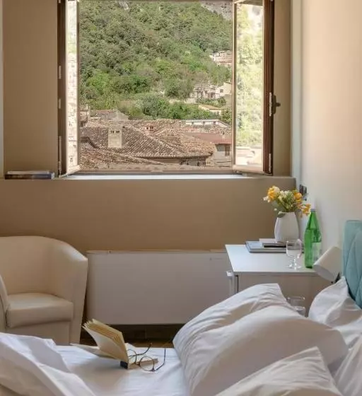 ベッドアンドブレックファースト Casatecla