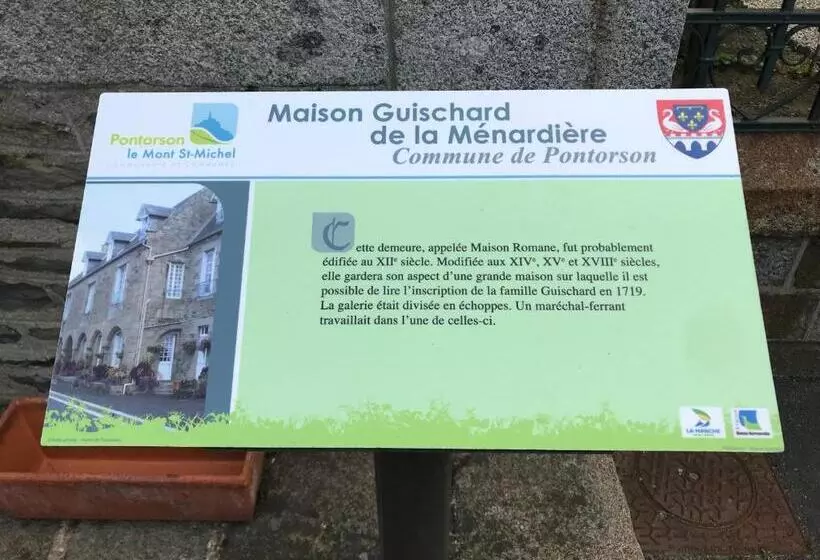 ベッドアンドブレックファースト La Maison Guischard De La Ménardière Dite La Maison Romane Chambre Hôte