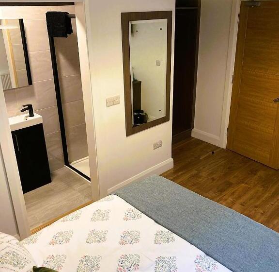 Bed and Breakfast No 2 The Arch