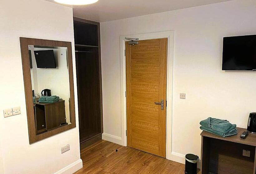 Bed and Breakfast No 2 The Arch