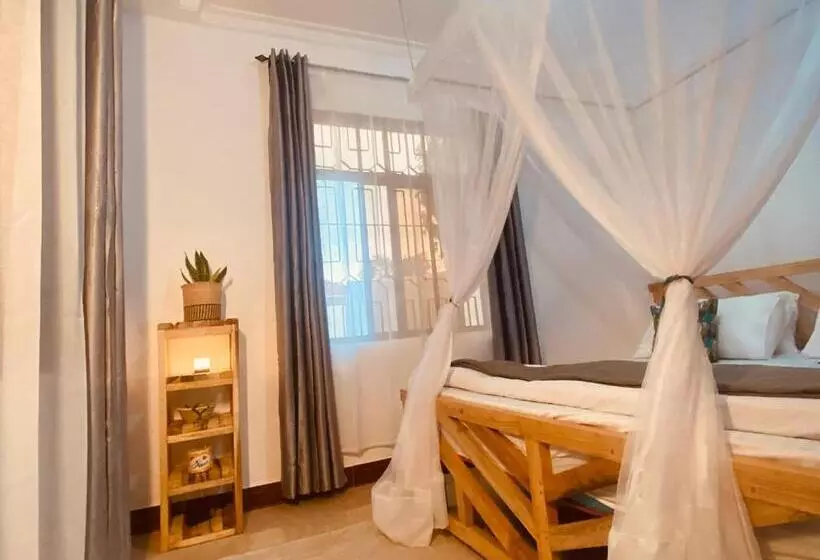 تختخواب و صبحانه Tukutane Kilimanjaro   Homestay