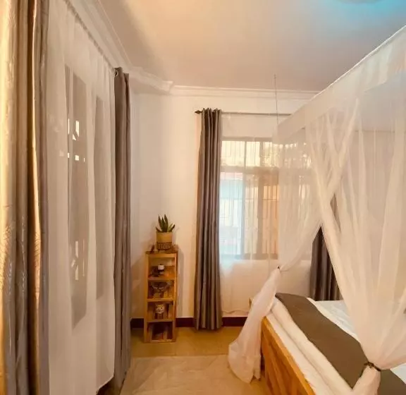 تختخواب و صبحانه Tukutane Kilimanjaro   Homestay