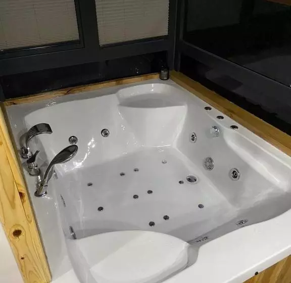 Aamiaismajoitus (B&B) Vadi Taş Konak