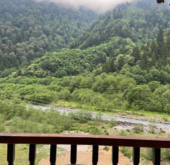 مبيت وإفطار Vadi Taş Konak