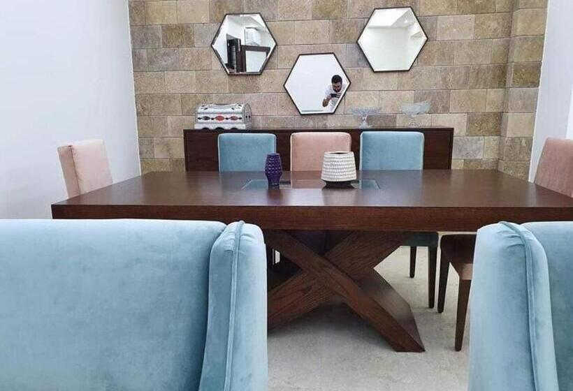 تختخواب و صبحانه Zzinn