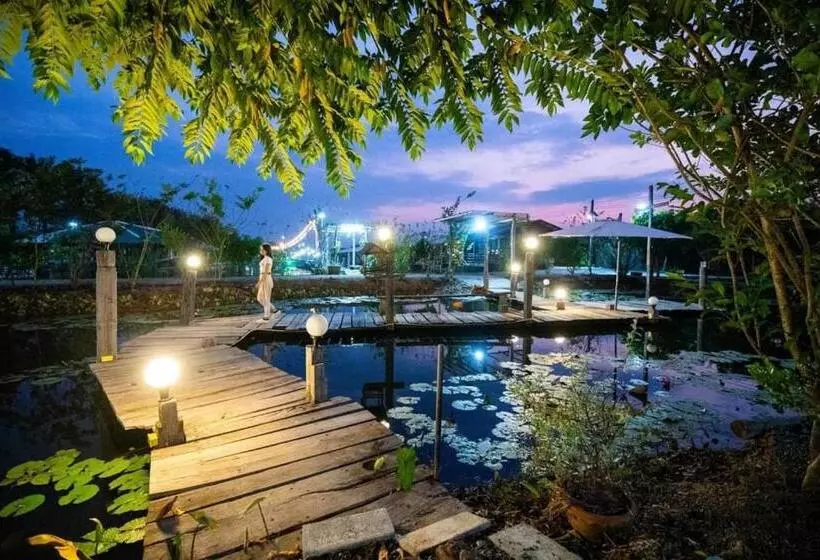 ホテル ครัวบัวสวยรีสอร์ท