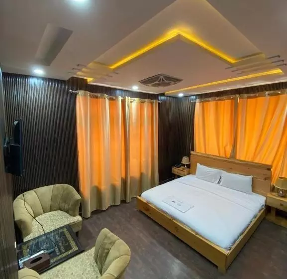 هتل Elite Skardu